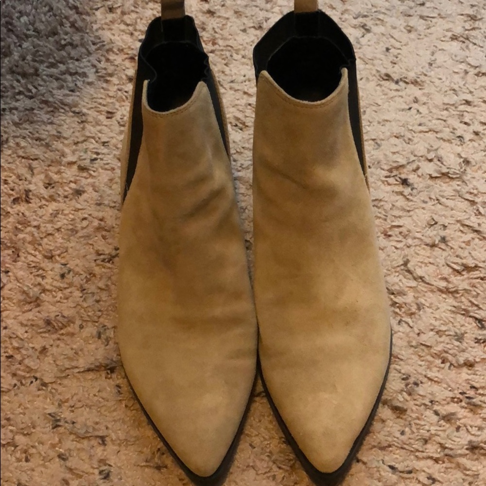 Marc Fisher ankle boots